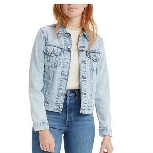 Levi's Original Trucker Jacket- Light Wash